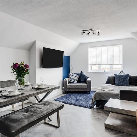 St David'S - Stylish 2 Bed Apartment, Free Parking, Close To Beach Lytham St Annes Exterior photo