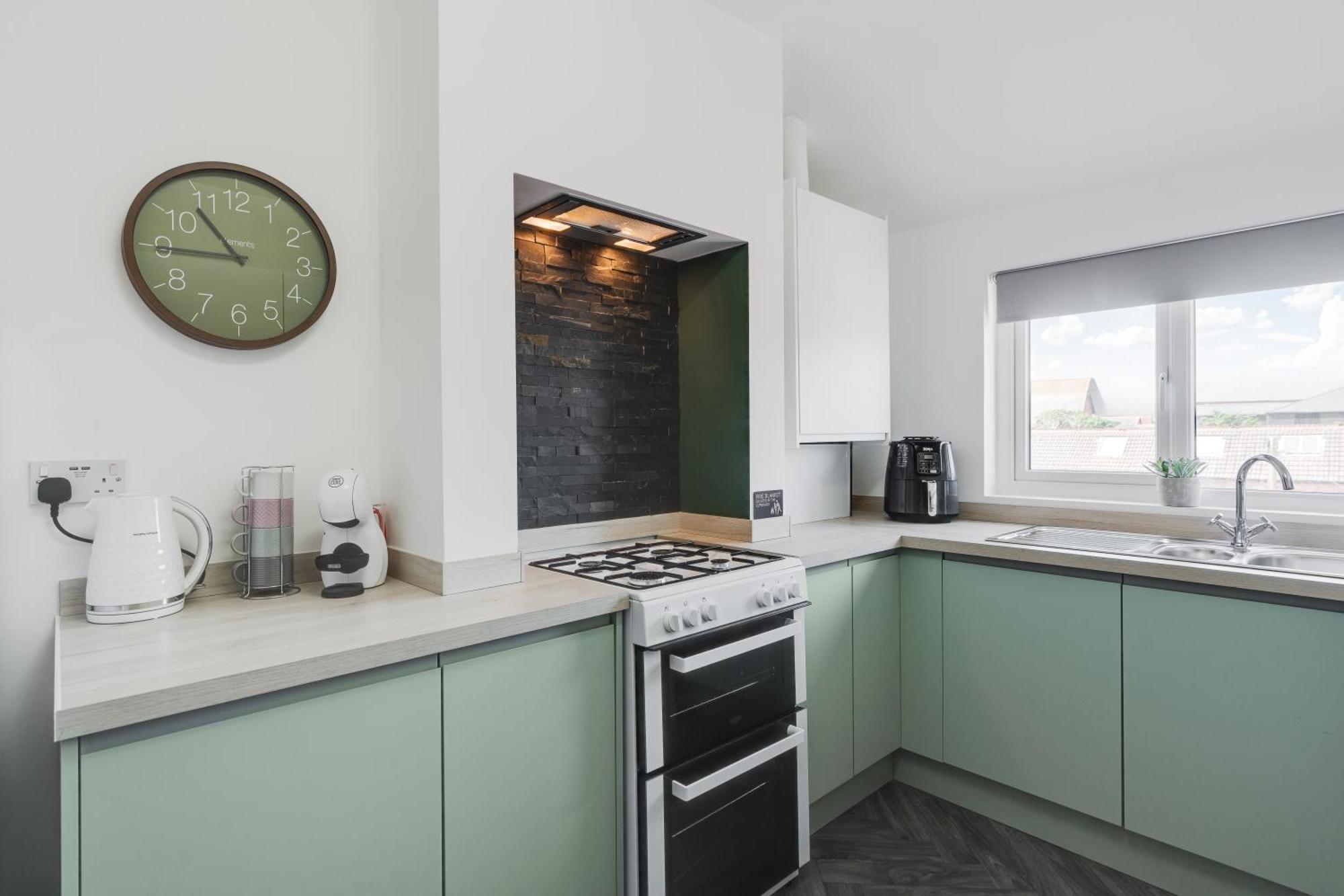 St David'S - Stylish 2 Bed Apartment, Free Parking, Close To Beach Lytham St Annes Exterior photo